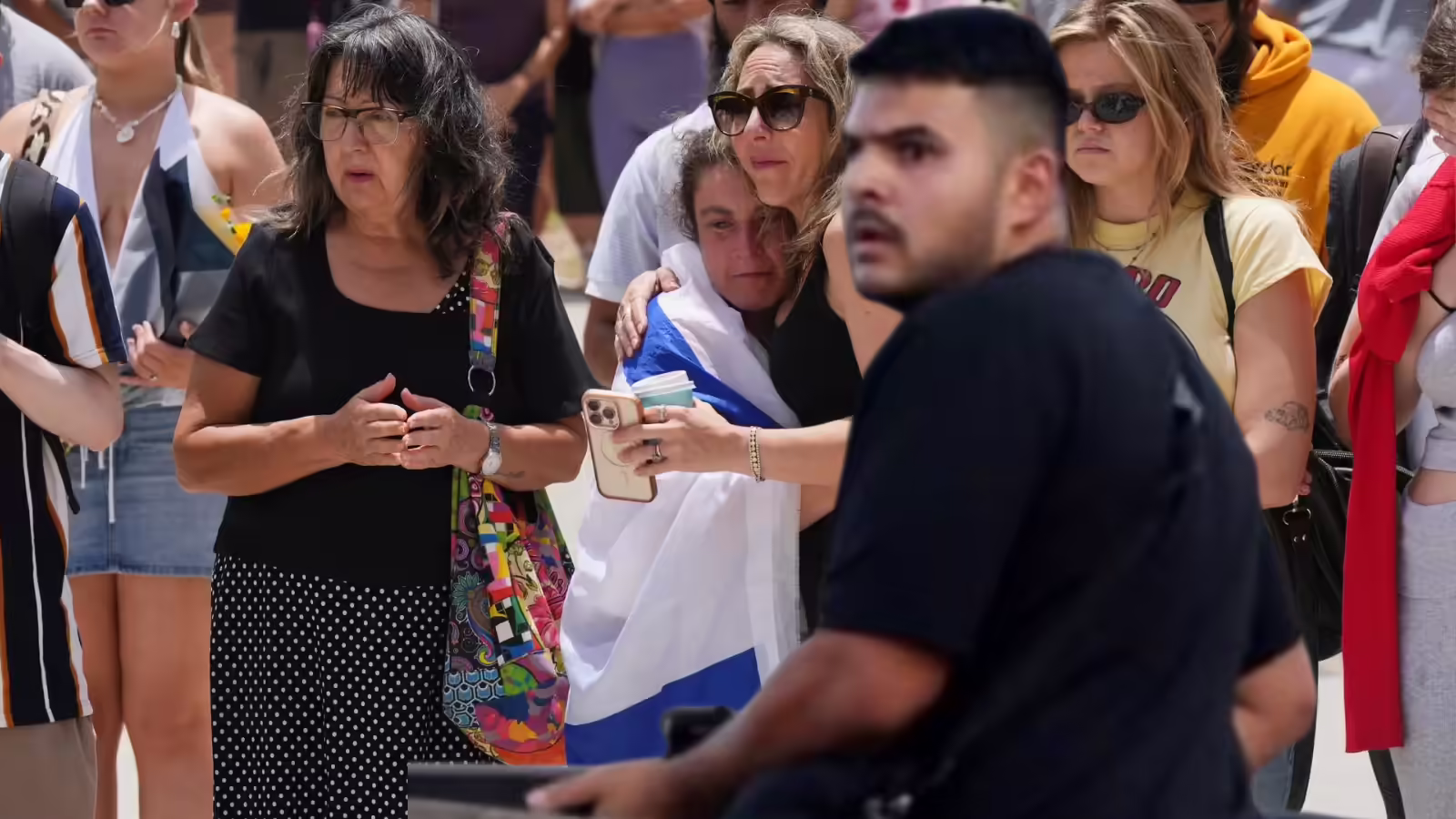 पाकिस्तानी नागरिक हैं ऑस्ट्रेलिया में यहूदियों का नरसंहार करने वाले दोनों आतंकी, बाप-बेटे ने मचाया कत्लेआम, लश्कर पर शक