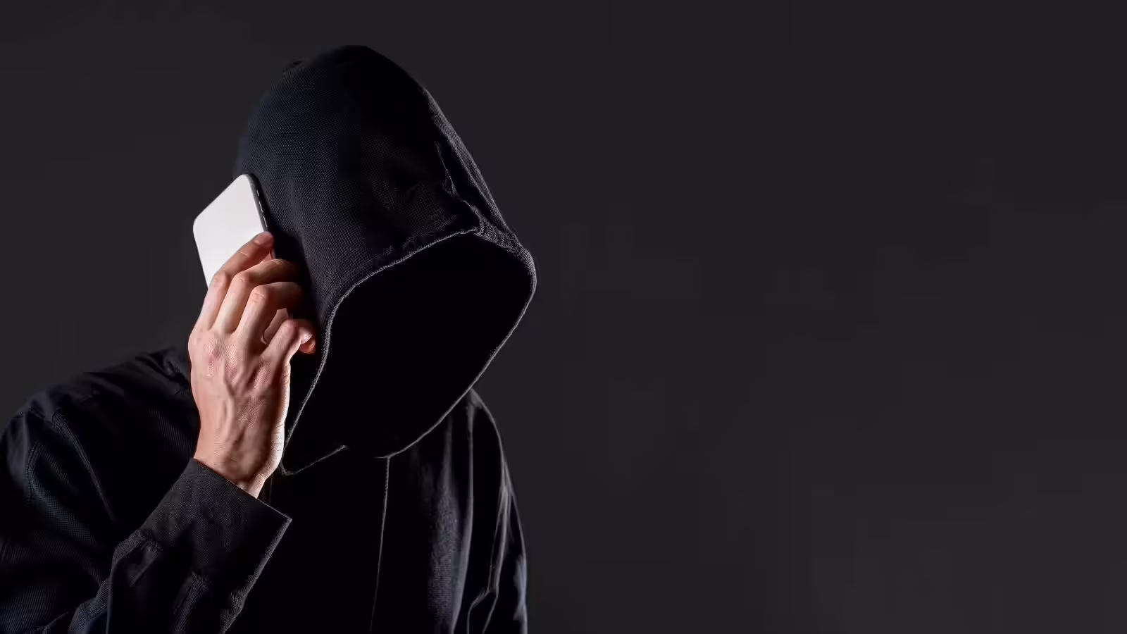 ‘सर आपकी पॉलिसी लैप्स हो गई…’, क्या आपके पास भी आ रहे ऐसे कॉल, हो जाएं सावधान..लग जाएगा चूना