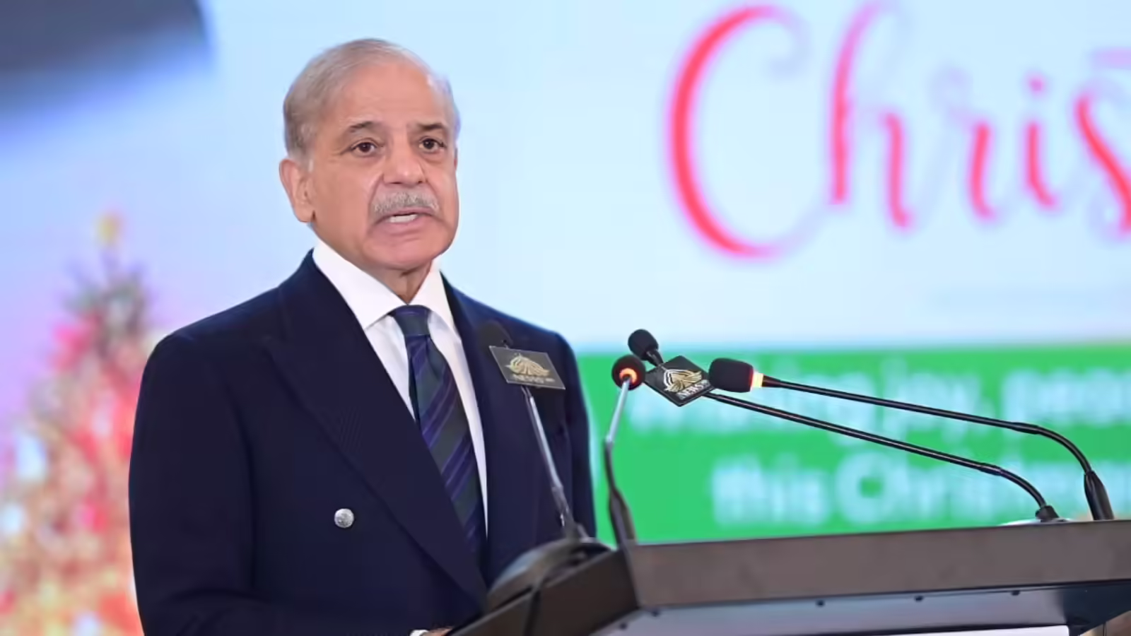 पाकिस्तान ने अल्पसंख्यकों का मिटा डाला नामोनिशान, अब भारत को मुस्लिमों और क्रिसमस तोड़फोड़ पर द‍िया ज्ञान