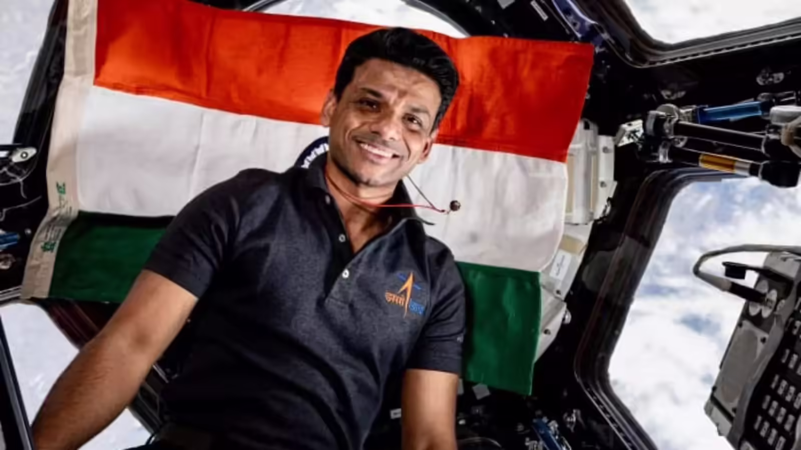 ‘द वीक’ ने शुभांशु शुक्ला को चुना ‘मैन ऑफ द ईयर’ 2025, भारतीय वायुसेना ने ग्रुप कैप्टन को दी बधाई