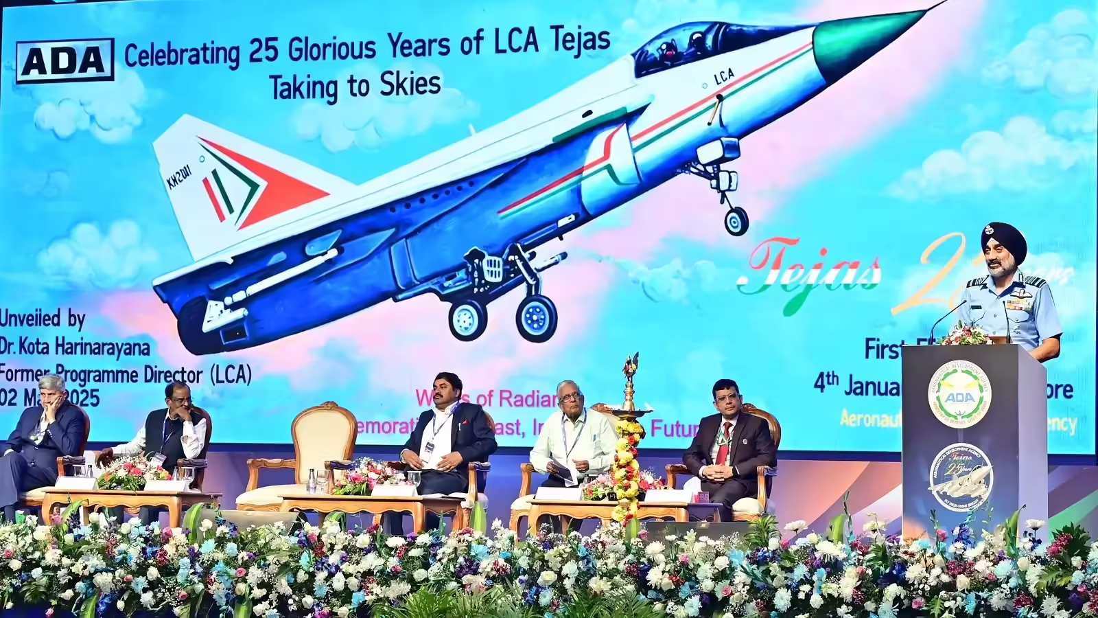 तेजस के 25 साल पूरा होने पर एयरफोर्स चीफ ने कह दी बड़ी बात, जानें क्या बोले एयर मार्शल एपी सिंह