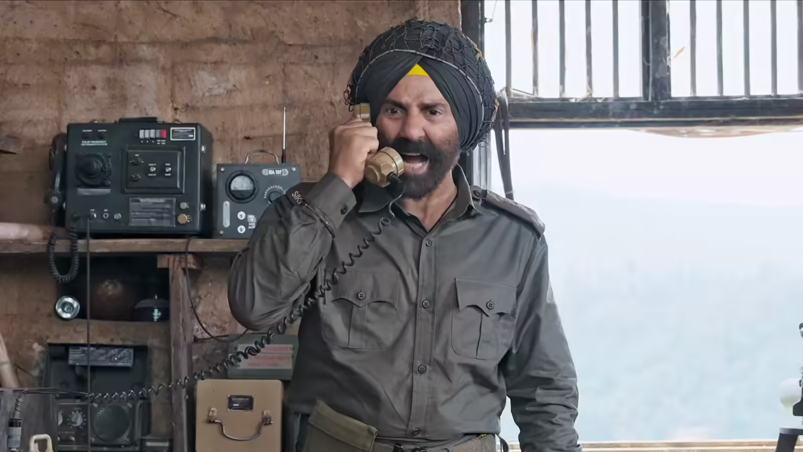 Border 2 की बॉक्‍स ऑफिस पर सिंह गर्जना, थ‍िएटर्स में उमड़ी भीड़, एडवांस बुकिंग में ‘गदर 2’ से पीछे