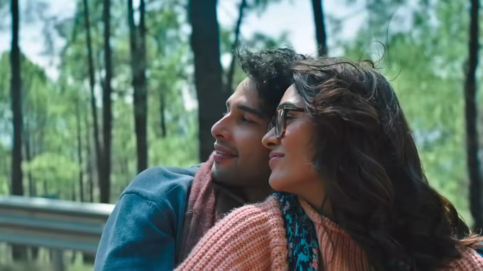 ‘दो दीवाने सहर में’ टीजर: सिद्धांत चतुर्वेदी, मृणाल ठाकुर का अधूरा ‘इश्‍क’, जिससे हो जाएगा ‘इस्‍क’