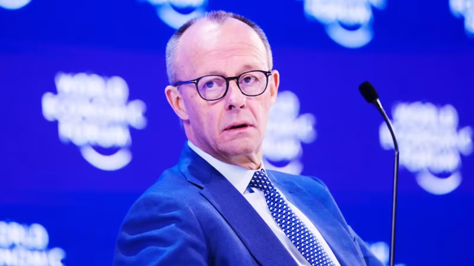 यूरोप की जमीन पर सैन्‍य कब्‍जा मंजूर नहीं, जर्मन चांसलर ने डोनाल्‍ड ट्रंप को दी खुली चेतावनी