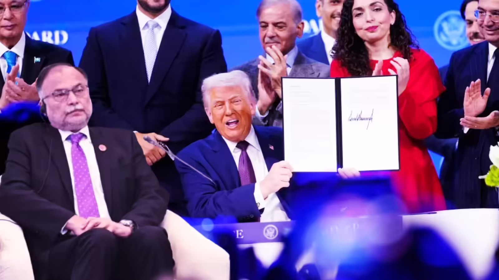 ट्रंप के बोर्ड ऑफ पीस में जाकर फंसी शहबाज सरकार, संसद में बोले मंत्री-पाकिस्तान का इसके पीछे खास मकसद