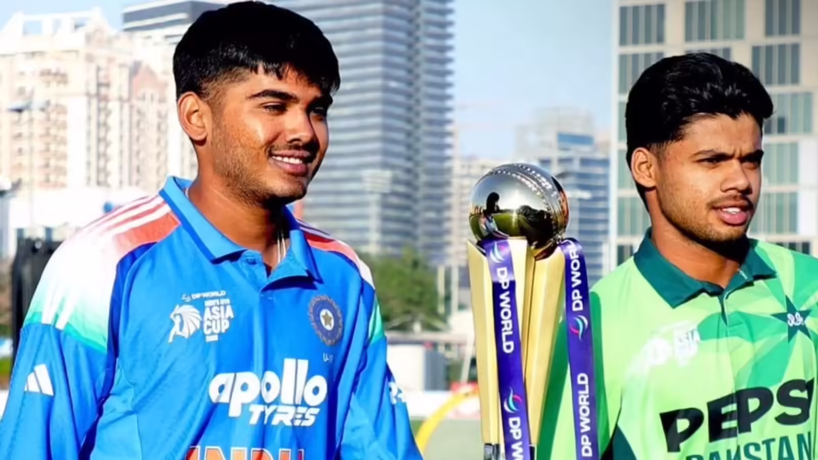 नाक पर लगी गेंद और वर्ल्ड कप से बाहर, भारत के खिलाफ हाईवोल्टेज मैच से पहले पाकिस्तान को लगा बड़ा झटका