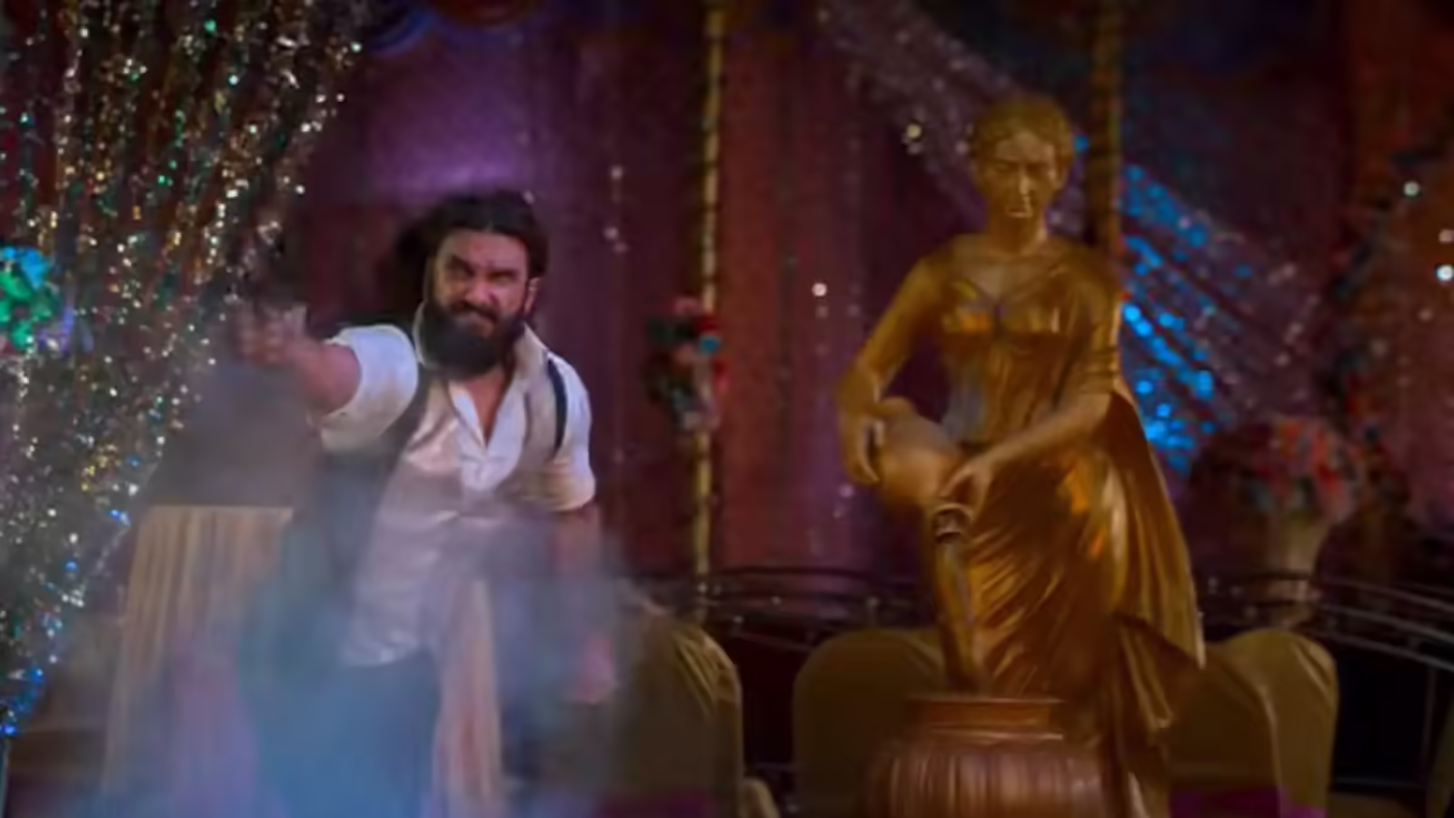 ‘धुरंधर’ बनाने से पहले आदित्य धर ने देखी ये भोजपुरी फिल्म? दोनों फिल्मों के प्लॉट को लेकर बड़े दावे