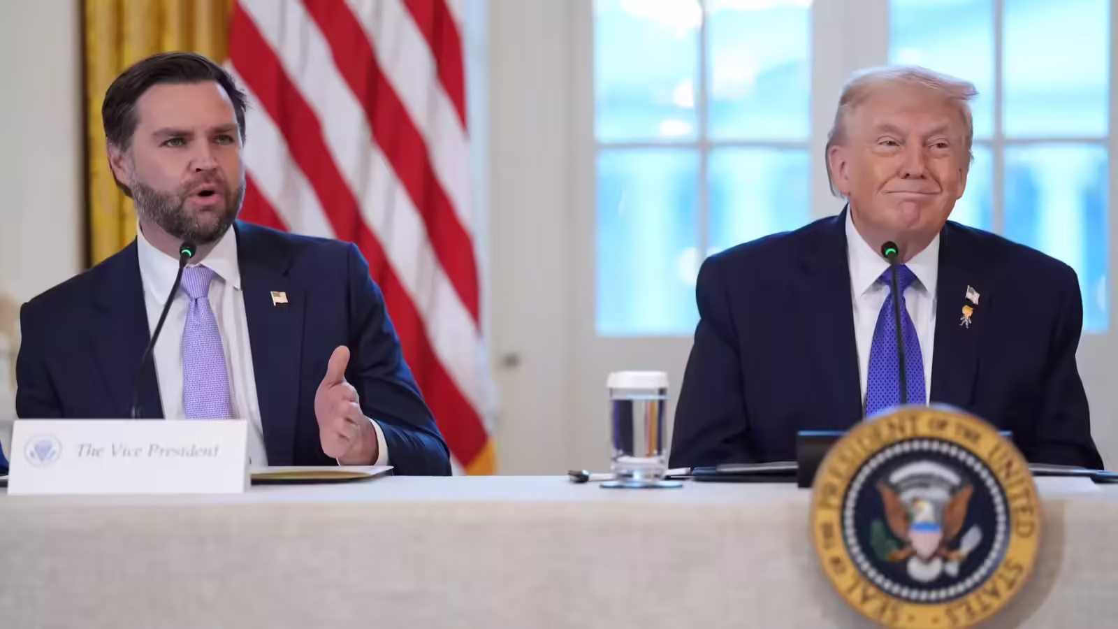 भारत-अमेरिका ट्रेड डील में जेस वेंस और नवारो ने डाला अड़ंगा, रिपब्लिकन सीनेटर का ऑडियो हुआ लीक, ट्रंप का भी नाम