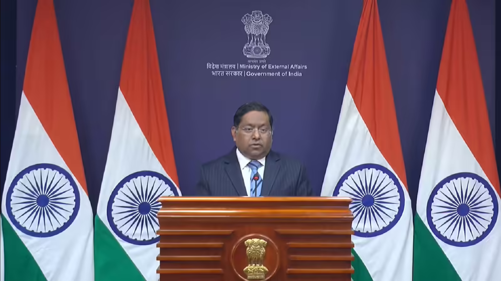 बांग्लादेश में हिंदुओं की हत्या, हमले पर आ गया विदेश मंत्रालय का जवाब, जानें क्या कहा