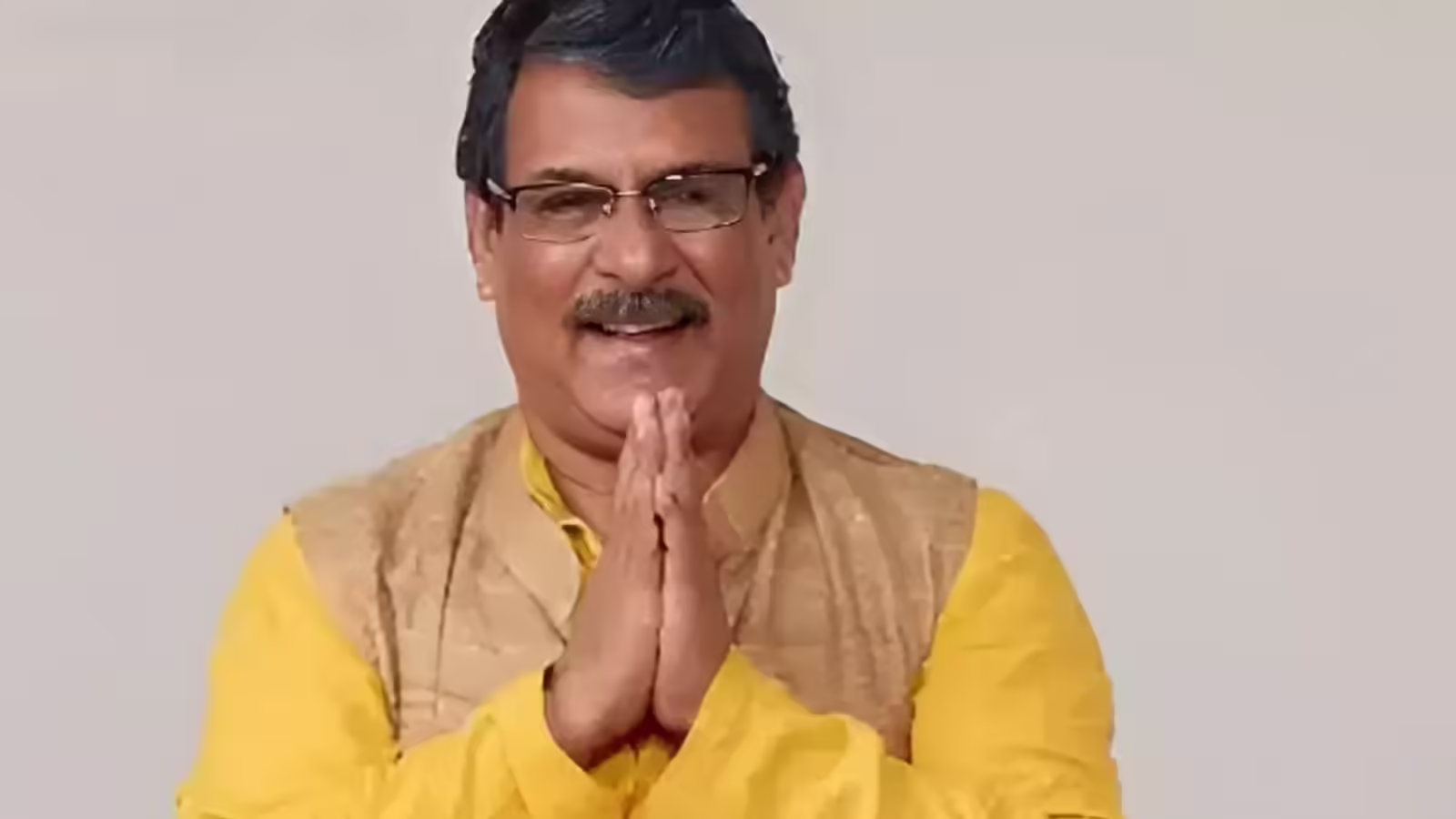 8 घंटे की शिफ्ट विवाद पर राजेंद्र चावला की दो टूक- हम कीड़ों से भरे कमरों में रहते, दरी पर सोते थे