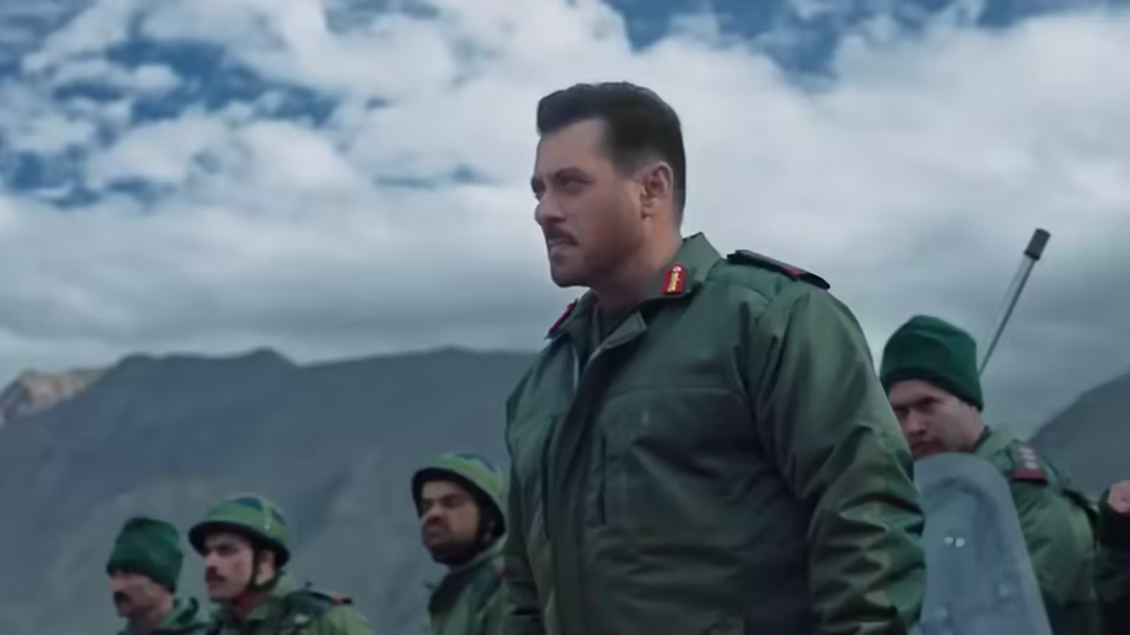 ‘बैटल ऑफ गलवान’ के सेट पर लौटे सलमान खान, टीजर के बाद अब फिर करेंगे एक्शन सीन की शूटिंग