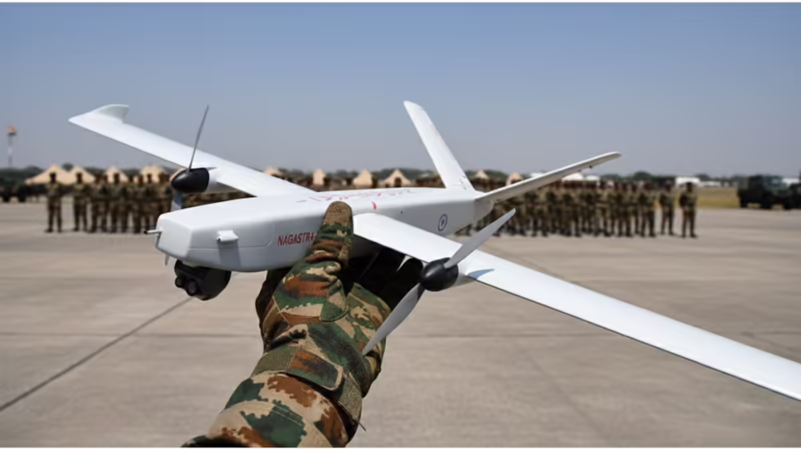 पलक झपकते 500 किमी दूर दुश्मन ठिकानों को धूल में मिलाने की तैयारी, सेना ने कौन सा रेजीमेंट बनाया?