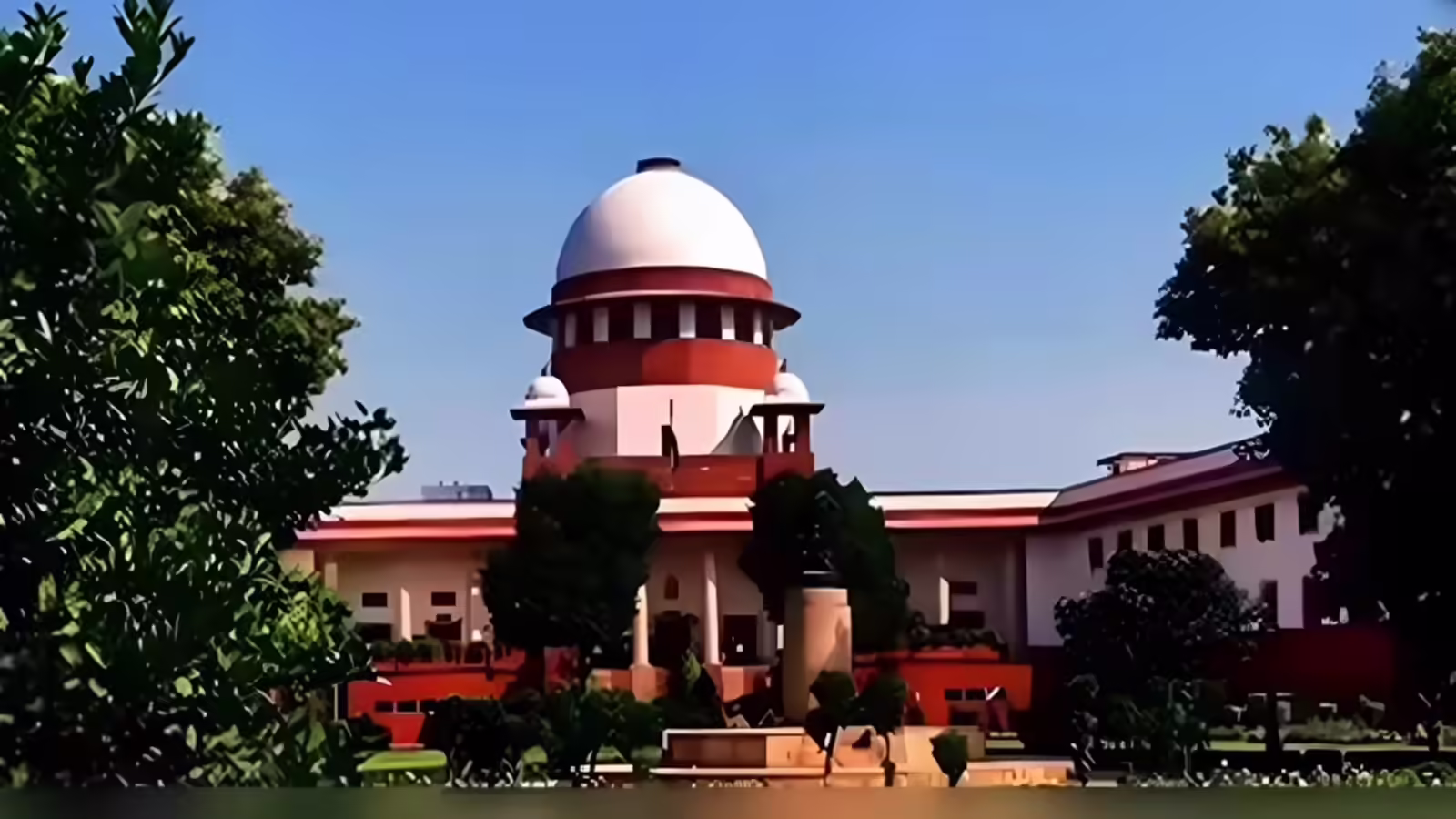 कसाब ने अदालत की अवमानना नहीं की थी, लेकिन आपकी मुवक्किल ने की है: सुप्रीम कोर्ट