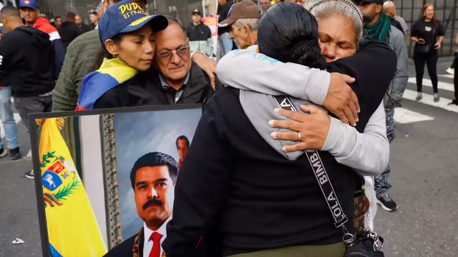 निकोलस मादुरो के बाद आखिर किसके हाथ में है सत्ता? ट्रंप के बयान से परेशान वेनेजुएला के लोग