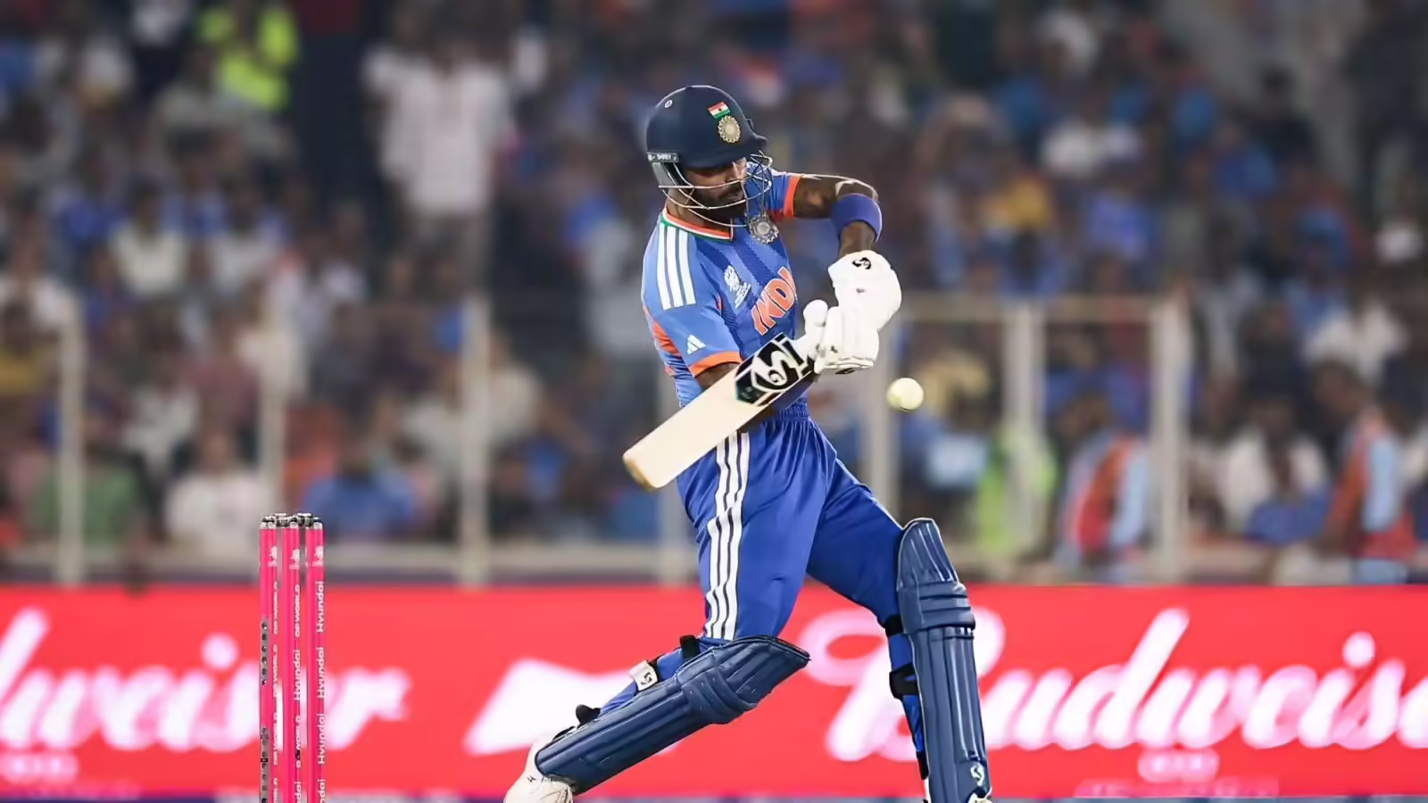 सुपर 8 से पहले बढ़ी भारत की टेंशन! हार्दिक पंड्या के शॉट से प्रैक्टिस में चोटिल हुआ सूरमा गेंदबाज