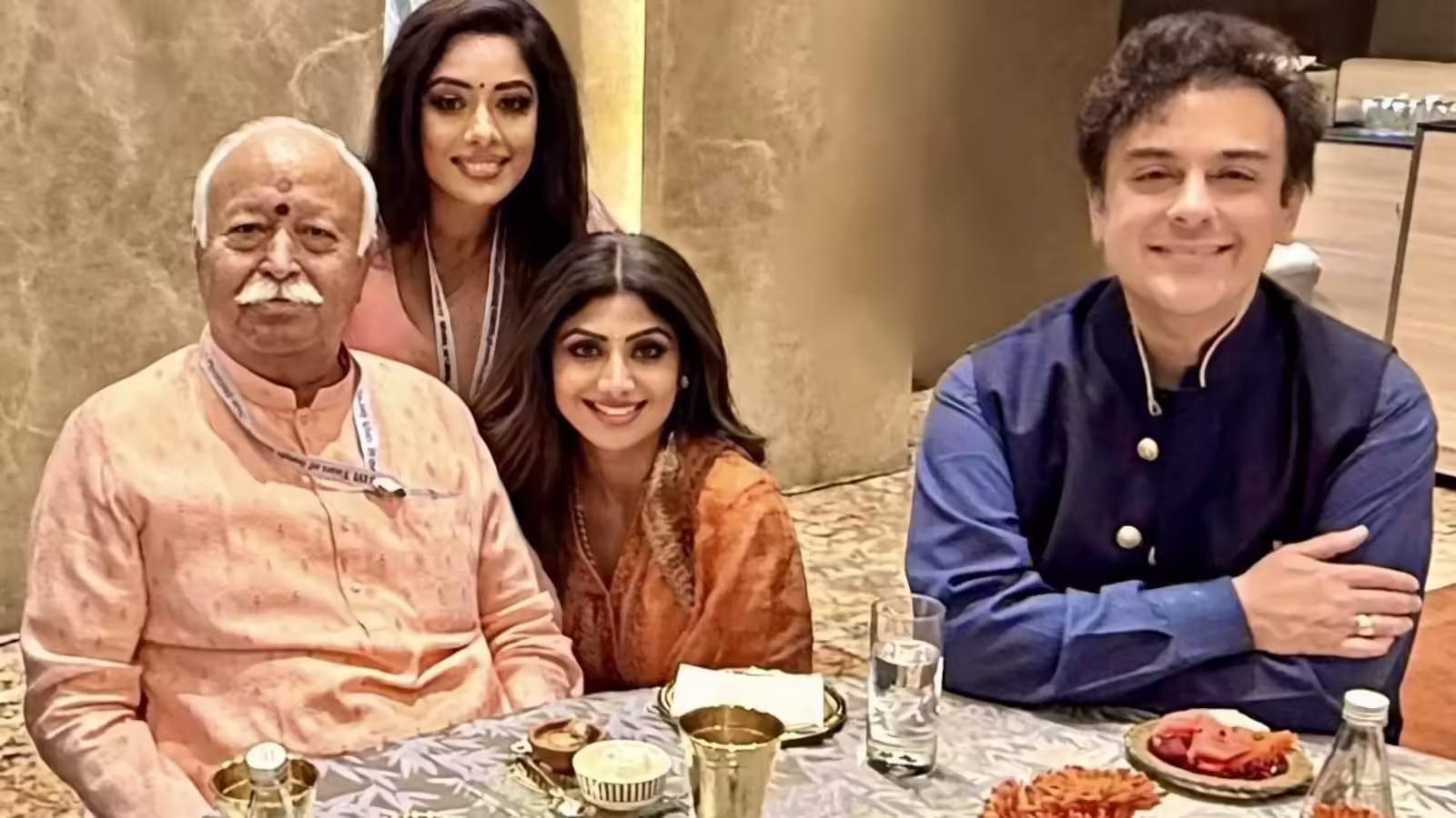 RSS के मोहन भागवत संग अदनान सामी के डिनर पर भड़के कांग्रेस नेता, सिंगर ने किया पलटवार- आगे बढ़ो