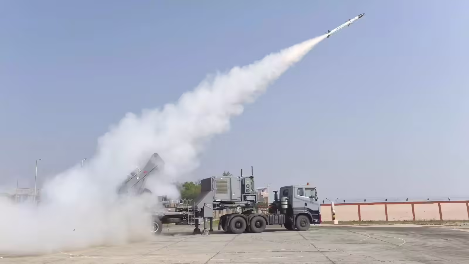 रूसी S-300 की जगह भारत का आकाश-NG एयर डिफेंस सिस्टम खरीद सकता है ग्रीस, जानें क्‍या है प्‍लान