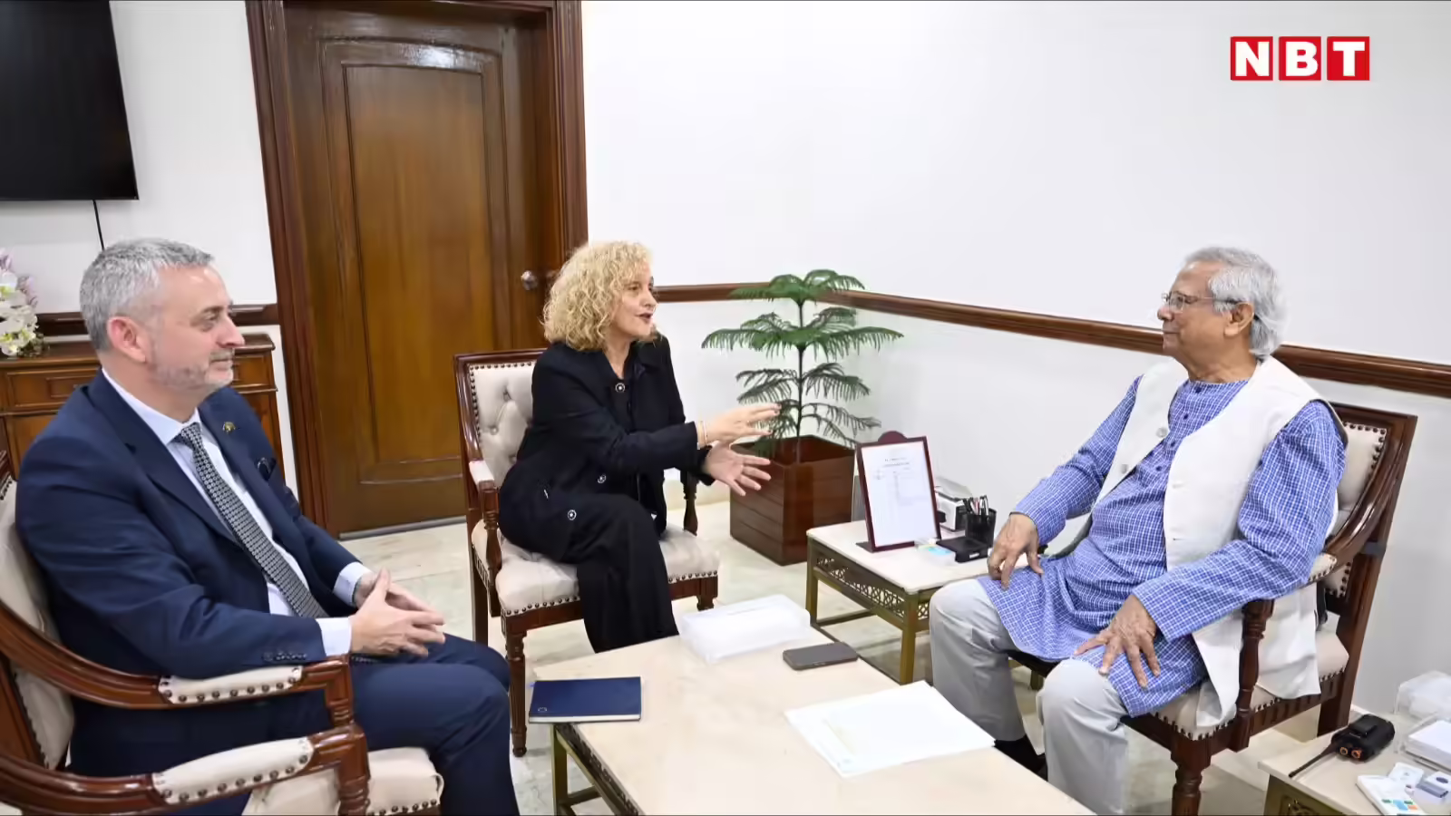 यूरोप-भारत ट्रेड डील से बांग्लादेश बेचैन, मोहम्मद यूनुस ने EU से जल्द FTA के लिए लगाई गुहार, कपड़ा कारोबार में तबाही का डर