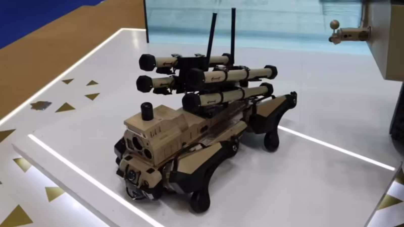 सावधान! अब ‘मिसाइल’ दागेंगे चीन के रोबोट कुत्ते: सरहद पर ड्रैगन की नई घातक चाल, भारत के लिए बढ़ी चुनौती