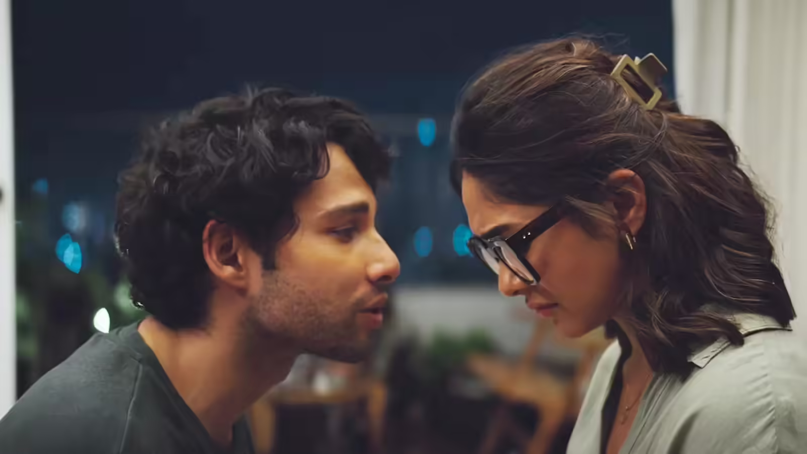 Do Deewane Seher Mein Trailer: मृणाल ठाकुर और सिद्धांत  की अजब लव स्टोरी, पर ‘डोंगा भाई’ ने चौंकाया