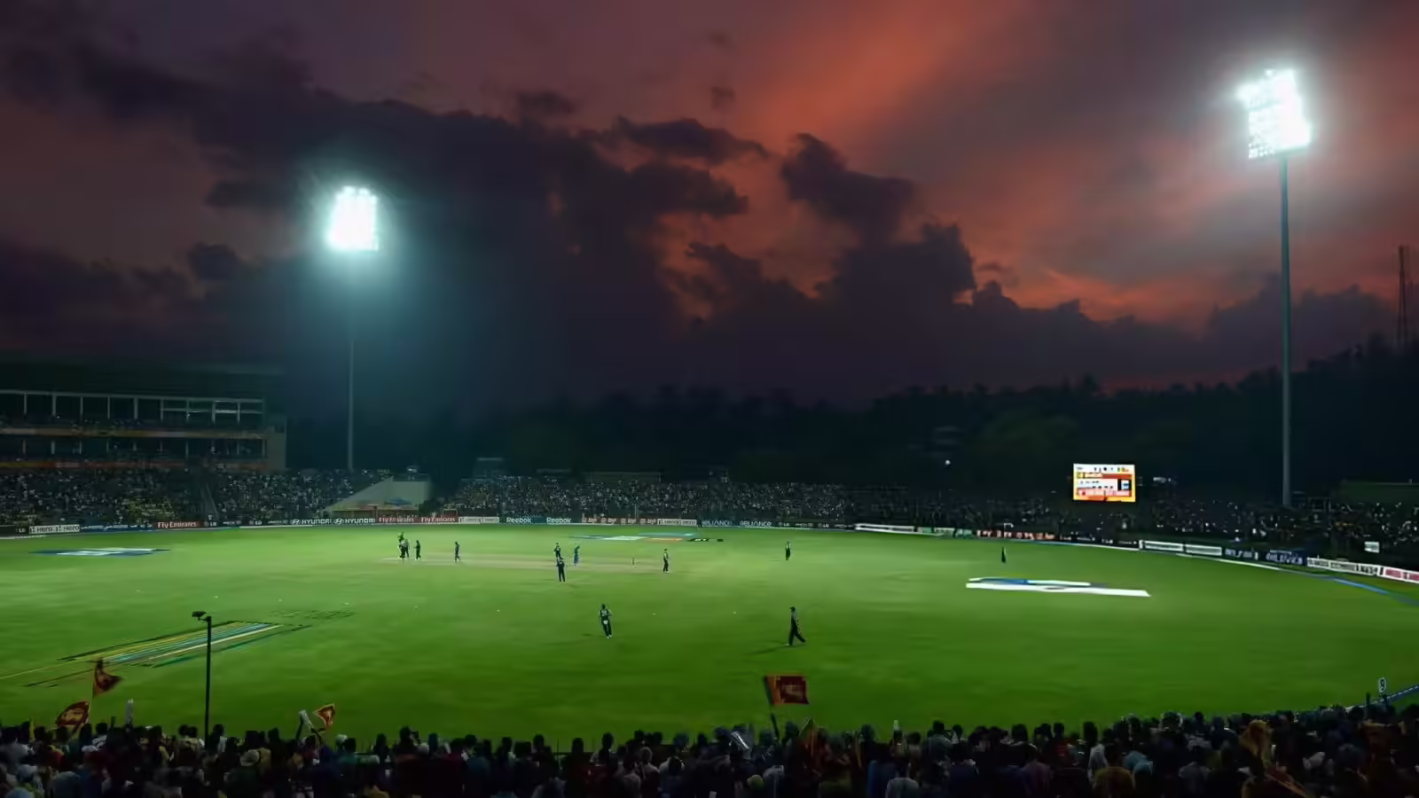ENG vs PAK Pitch Report: पल्लेकेले में गेंदबाजों का चलेगा जादू या बल्लेबाज दिखाएंगे अपना दम? पढ़ें पिच रिपोर्ट