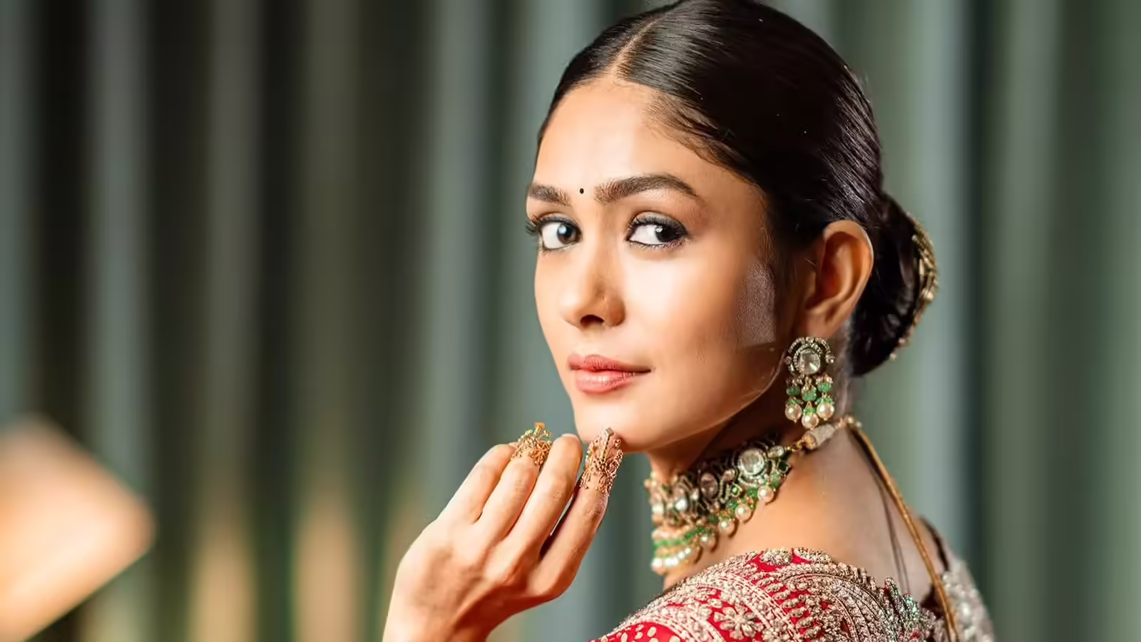 Exclusive: मृणाल ठाकुर बोलीं- अच्छा इंसान मिल जाए तो झटपट शादी कर लूं, बचपन से ही ख्वाब देख रही