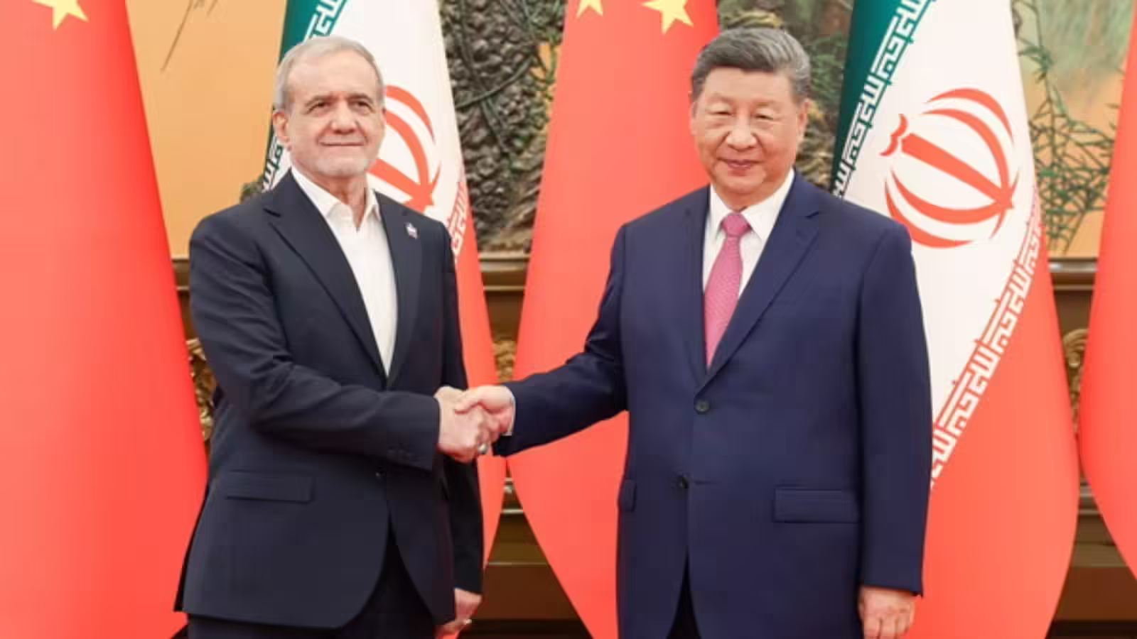 चीन के एयर डिफेंस फेल, क्‍या ईरान को बचाने के लिए अमेरिका और इजरायल के खिलाफ जंग में कूदेगा ड्रैगन?