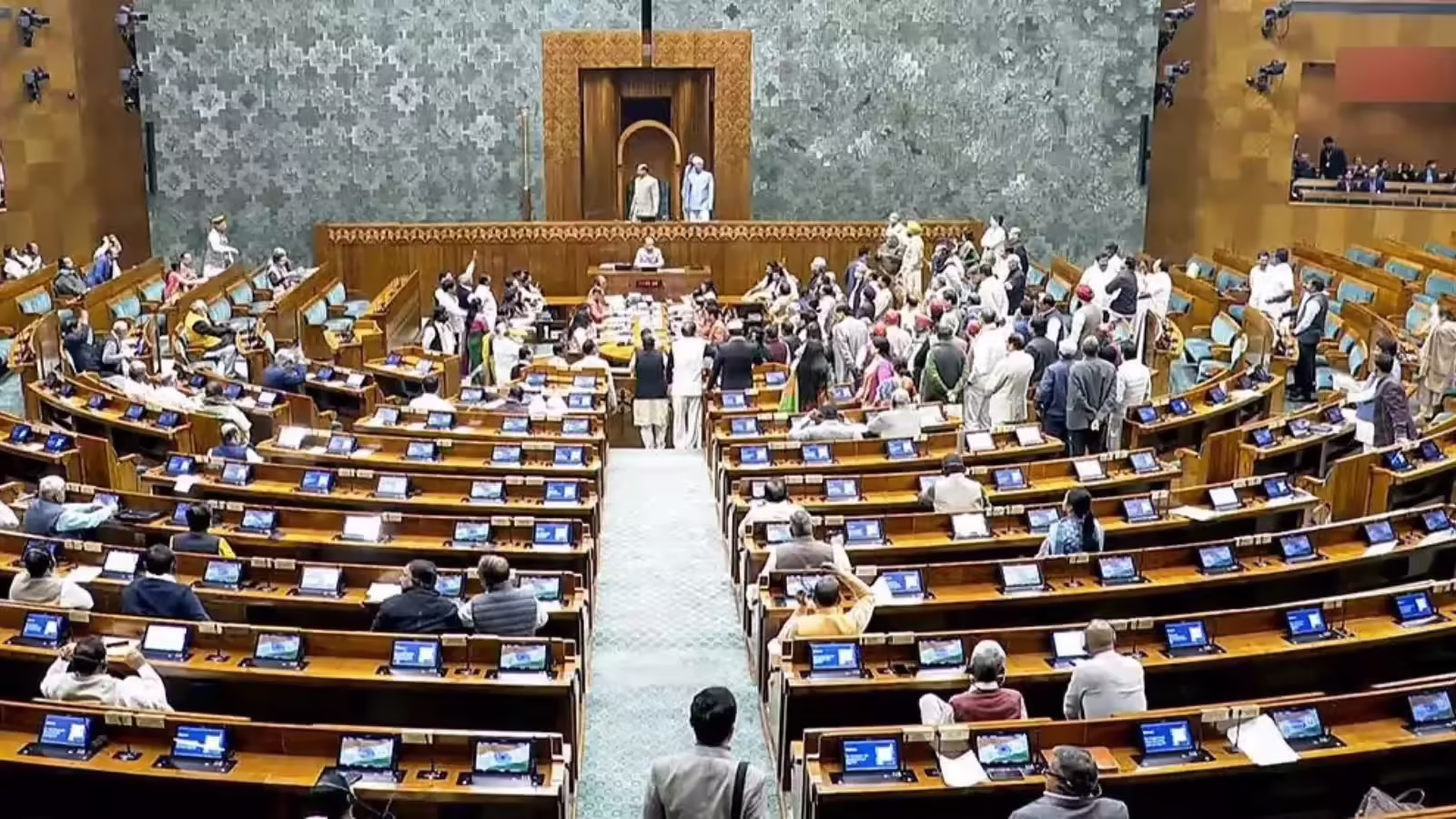 धन्यवाद प्रस्ताव क्या है? जो लोकसभा में ध्वनिमत से पास, पीएम मोदी नहीं दे पाए चर्चा का जवाब