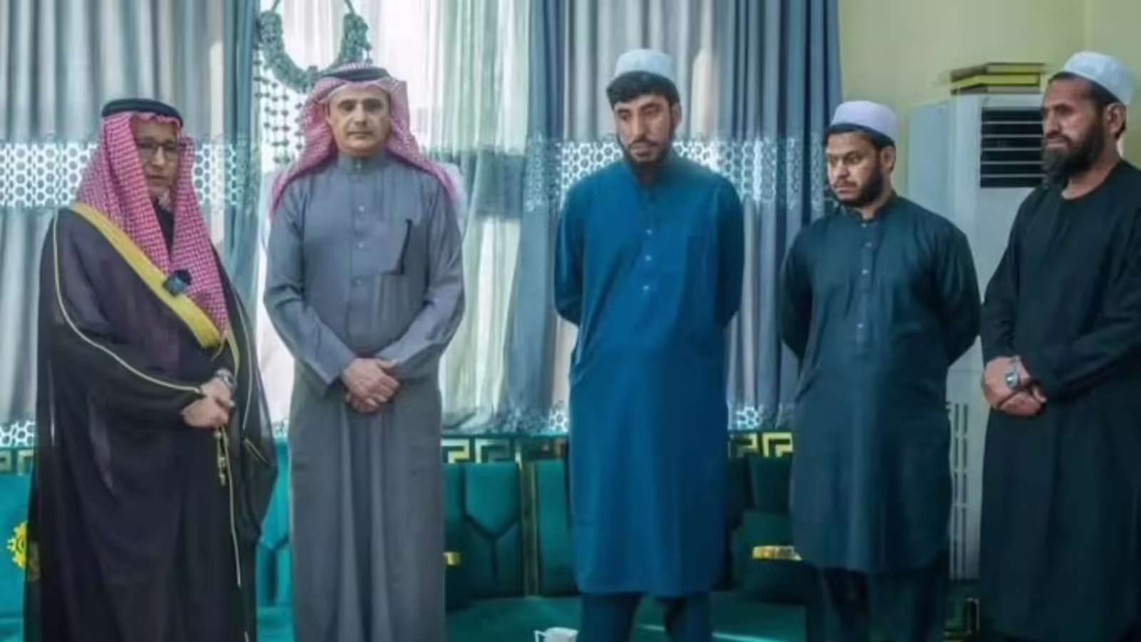 सऊदी अरब की मध्यस्थता आई काम, तालिबान ने रमजान से पहले 3 पाकिस्तानी सैनिकों को रिहा किया