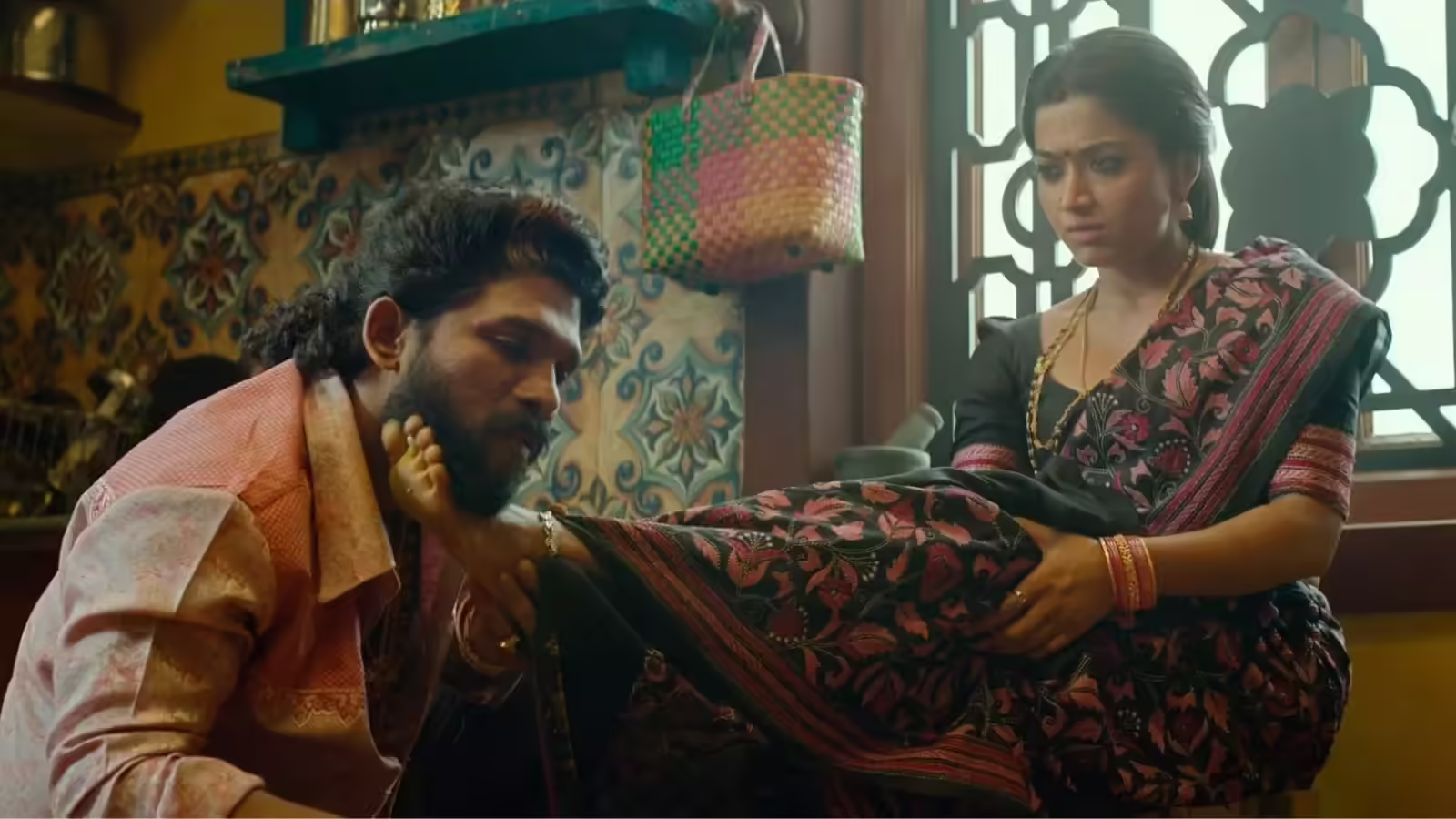 अल्लू अर्जुन ने ‘पुष्पा 2’ से कितना कमाया? फीस के अलावा 27% प्रॉफिट शेयरिंग भी! नई रिपोर्ट में दावा